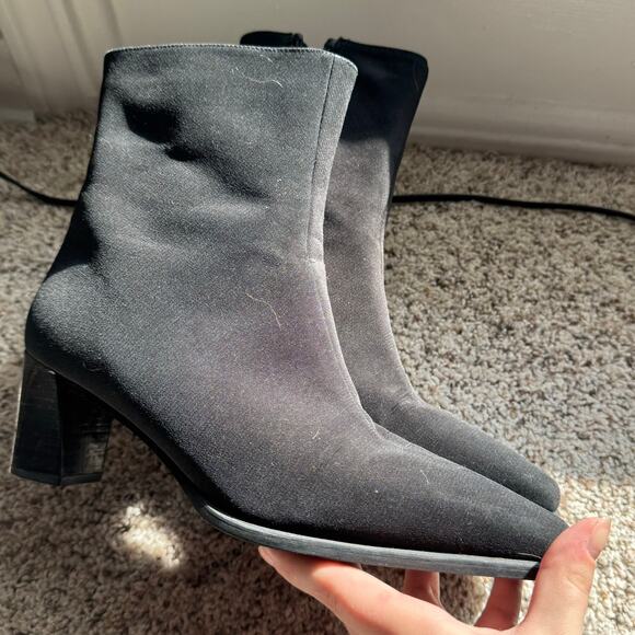 stuart weizmanblack block heel slip on women's sock booties sz 8.5